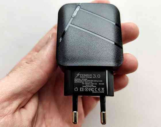 Быстрая зарядка для телефона 28W Uslion QC3.0 2USB Зарядное Xiaomi Зугрэс