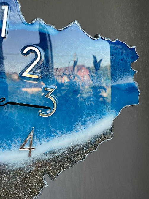 Часы карта Украины , подарок ЗСУ, директору , из эпоксидной смолы Макеевка - изображение 3