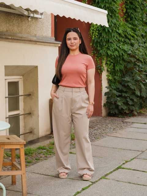 Uniqlo, м'яка футболка в рубчик Донецк - изображение 7