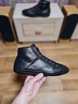 Оригинальные кроссовки Nike Sixton Mid Lifestile 44p. Докучаевск