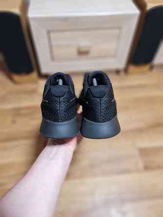 Оригинальные кроссовки Nike Tanjun 42.5p Харцызск