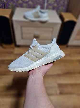 Оригинальные кроссовки Adidas Ultra Boost 4.0 39p. Торез