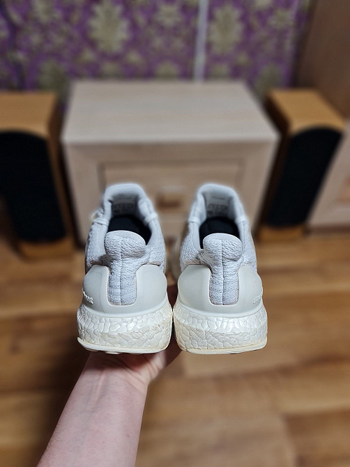 Оригинальные кроссовки Adidas Ultra Boost 4.0 39p. Торез - изображение 6