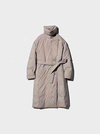 Uniqlo . Довге пухове пальто з поясом . Торез