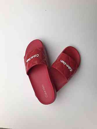 Женские шлепанцы  Calvin Klein Мариуполь