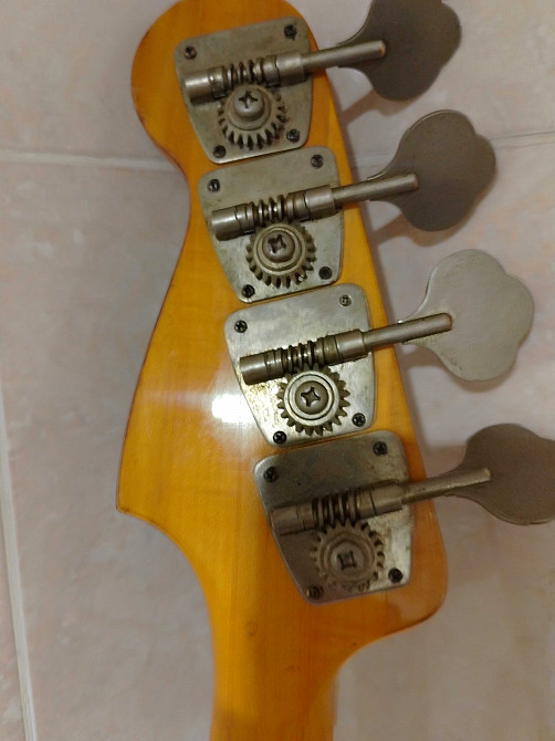 Бас гитара Greco Precision Bass  Natural Japan 74 Иловайск - изображение 7
