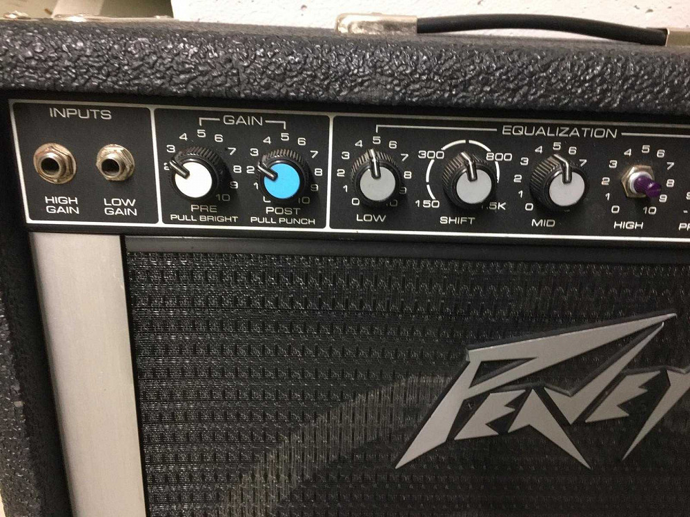 Басовый комбо Peavey TKO 65 Solid State, 65-Watt 1x15", 1983 USA Новоазовск - изображение 5