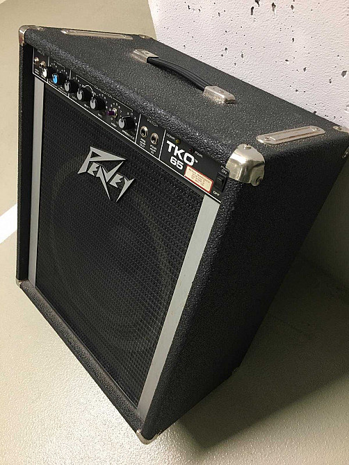 Басовый комбо Peavey TKO 65 Solid State, 65-Watt 1x15", 1983 USA Новоазовск - изображение 2