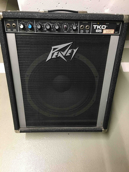 Басовый комбо Peavey TKO 65 Solid State, 65-Watt 1x15", 1983 USA Новоазовск - изображение 1