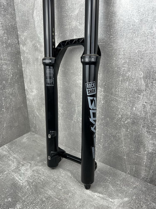 Топова dh fr вилка Rock Shox Boxxer Ultimate 2021 200мм 27.5 Амвросиевка - изображение 5