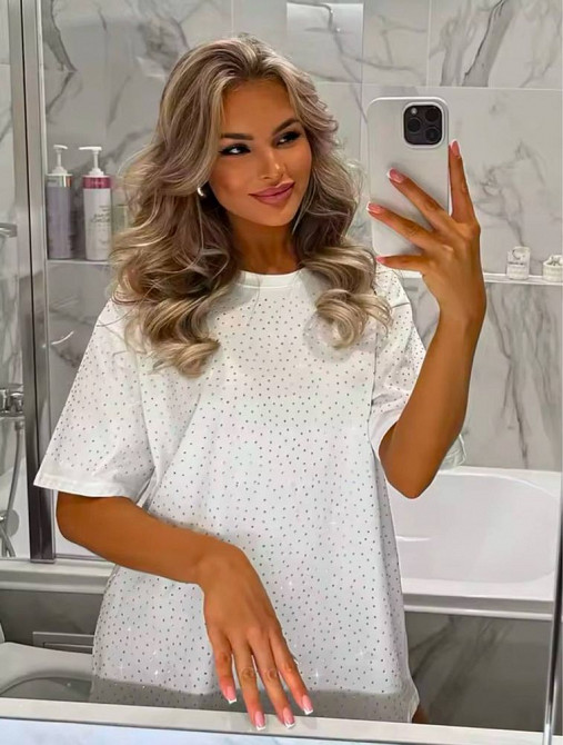 Жіноча футболка !!! Зугрэс - изображение 1