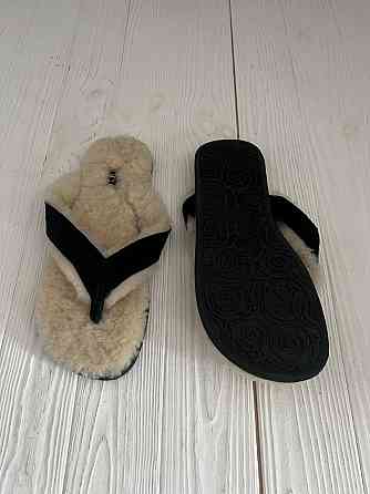 Женские тапочки UGG 40 Енакиево