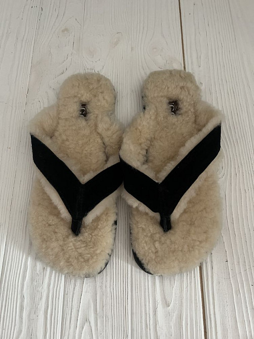 Женские тапочки UGG 40 Енакиево - изображение 1